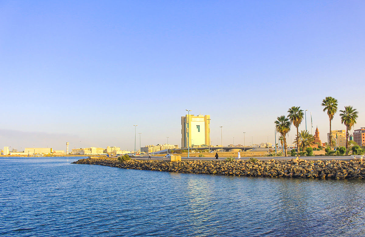 Best time to visit Saudi Arabia-Jeddah coast