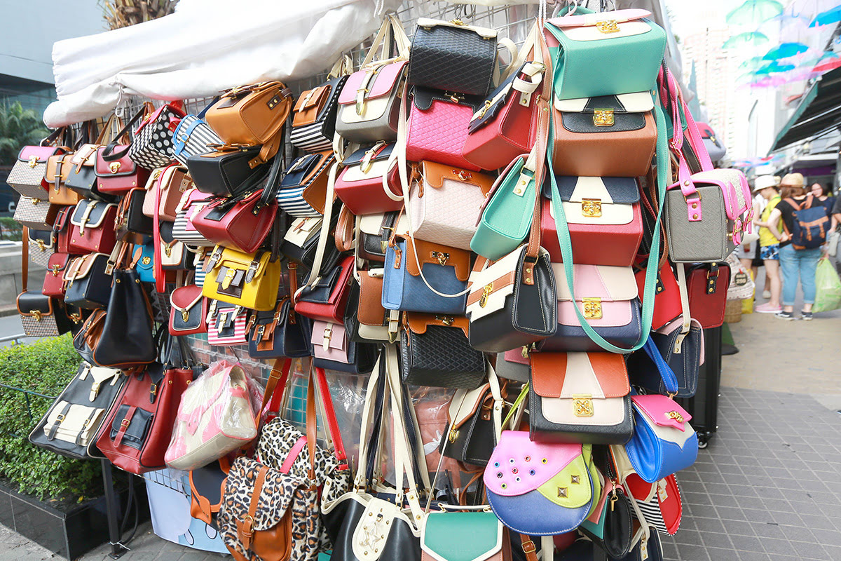 Pratunam-Bangkok-Clothing stall