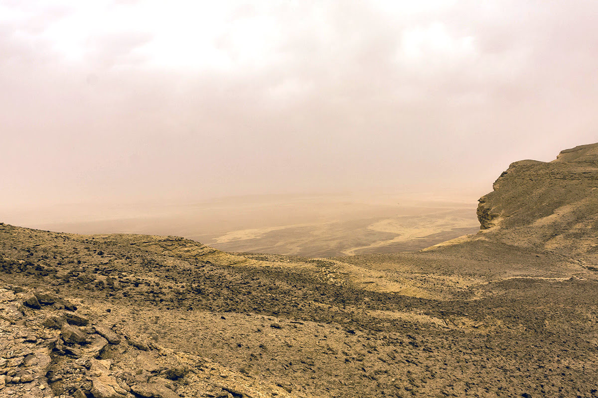 Best time to visit Saudi Arabia-sandstorm