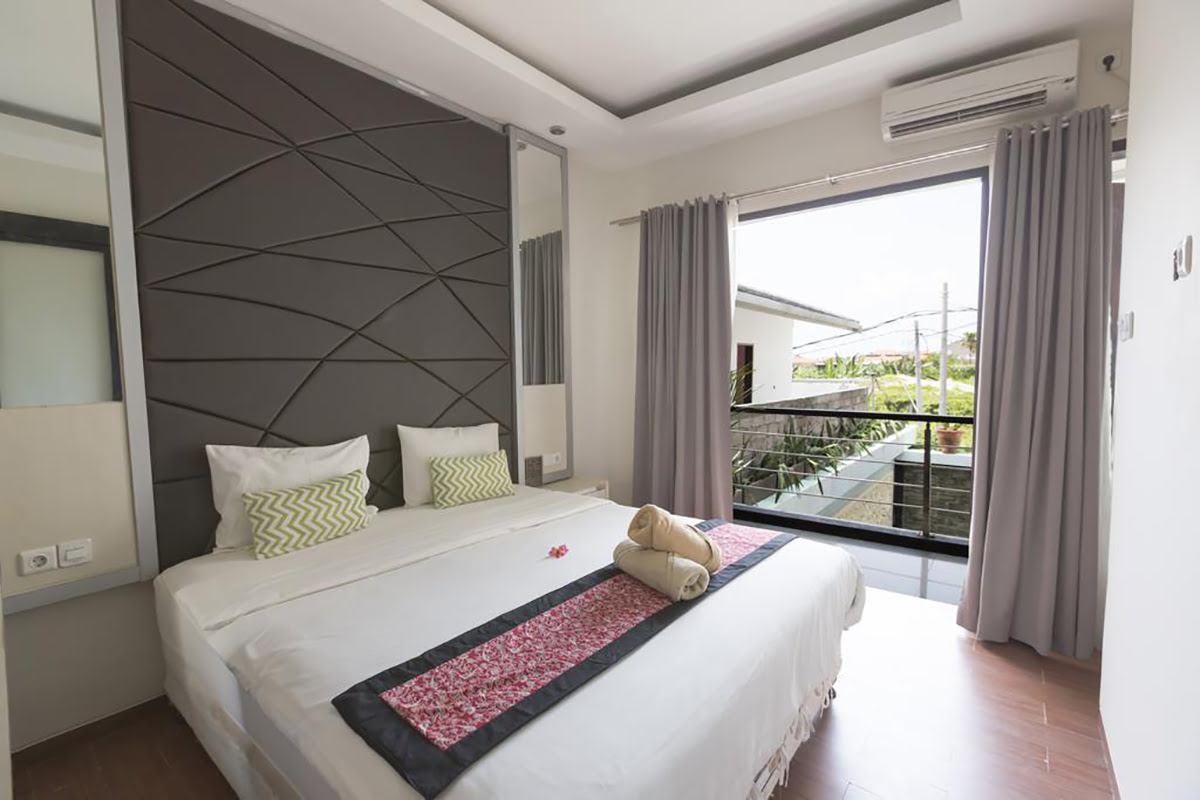 Bali-Stunning Room 5 Minutes' Walk to Batu Bolong Beach