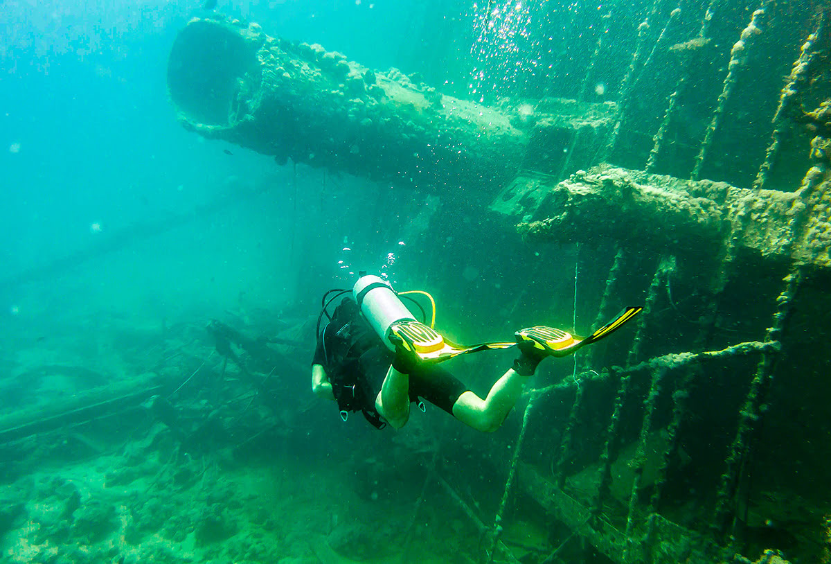 Diving in Saudi Arabia-Red Sea-Persian Gulf-shipwrecks