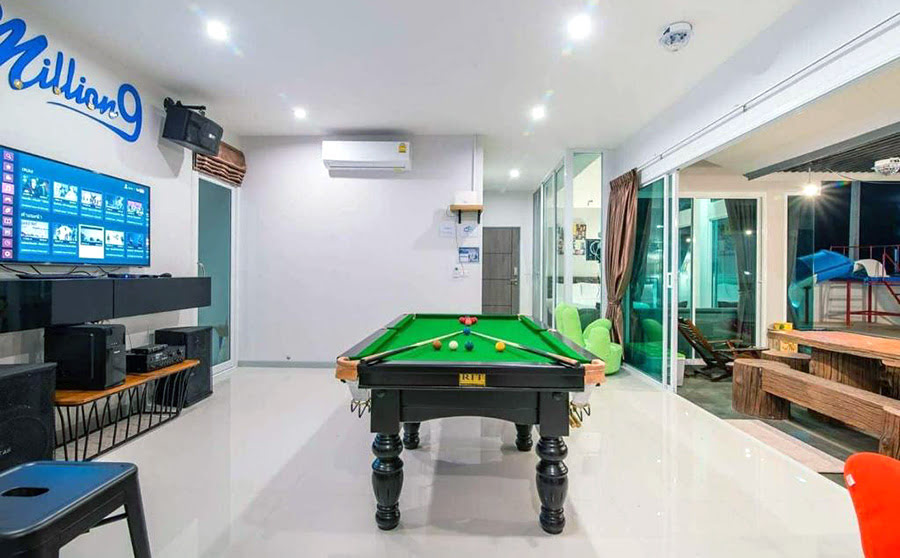 Family-friendly villas in Hua Hin-Thailand-island getaways-Cha-am resort 4BR pool villa with slider - VVH29