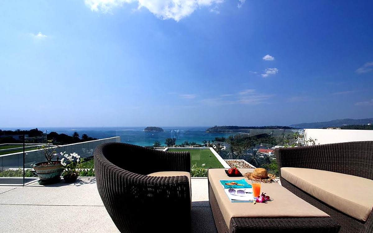 Viewpoints in Phuket-beachfront rental homes-Luxury seaview apartment The heights B15