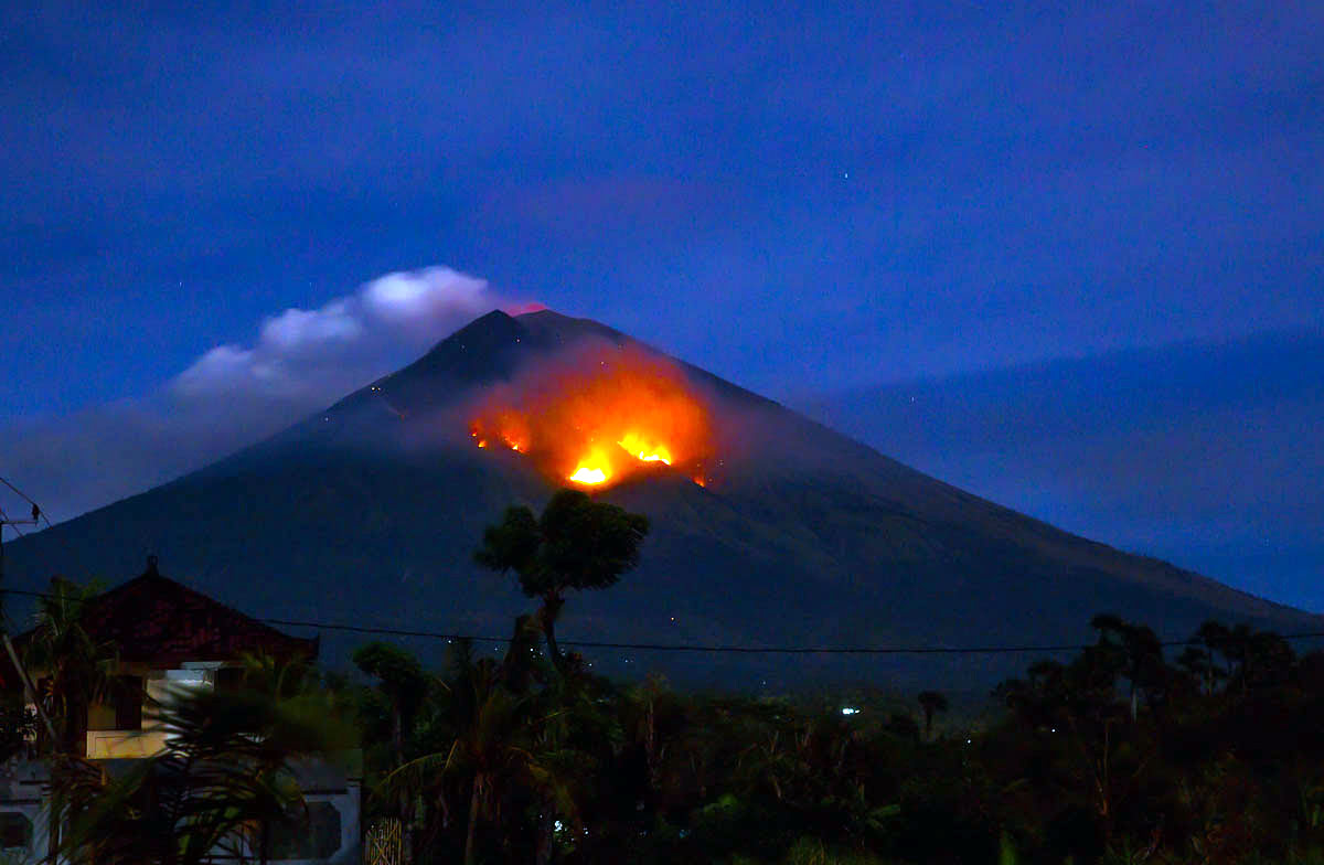 巴厘岛风光-阿贡火山