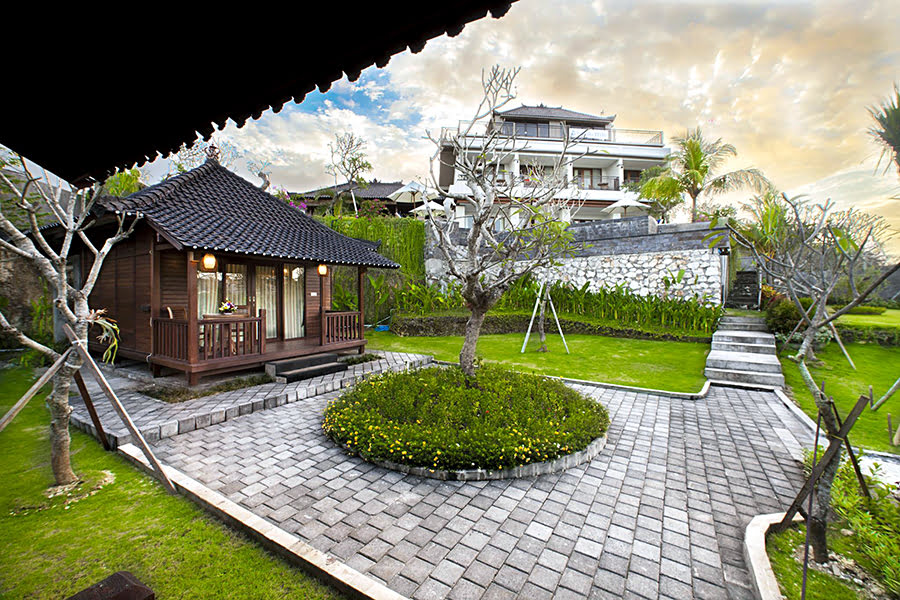 Hotels in Bali-places to visit-Puri Pandawa Resort
