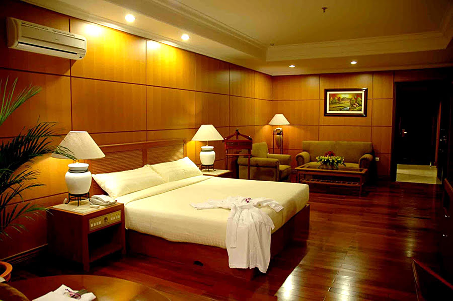 Hotels in Bali-places to visit-Royal Senyiur Hotel