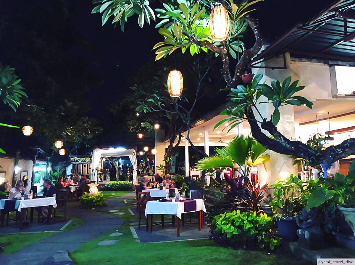 แผนเที่ยวบาหลี-TIA Garden Restaurant-La Finca Restaurant