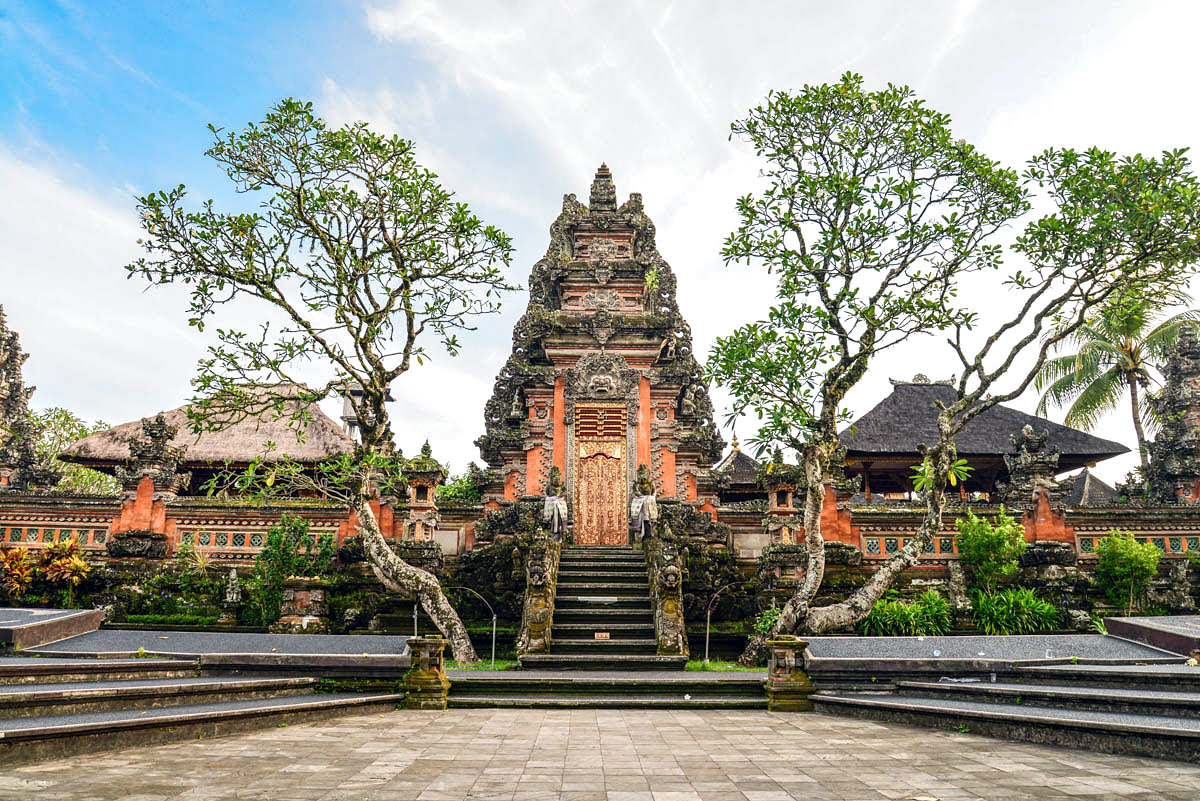 발리 활동-우붓 왕궁(Ubud Palace)