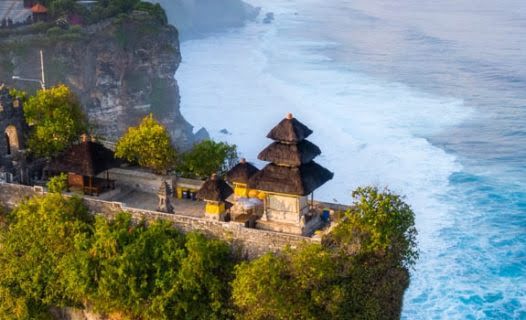 Panduan Uluwatu | Aktivitas dan Destinasi Terbaik di Bali