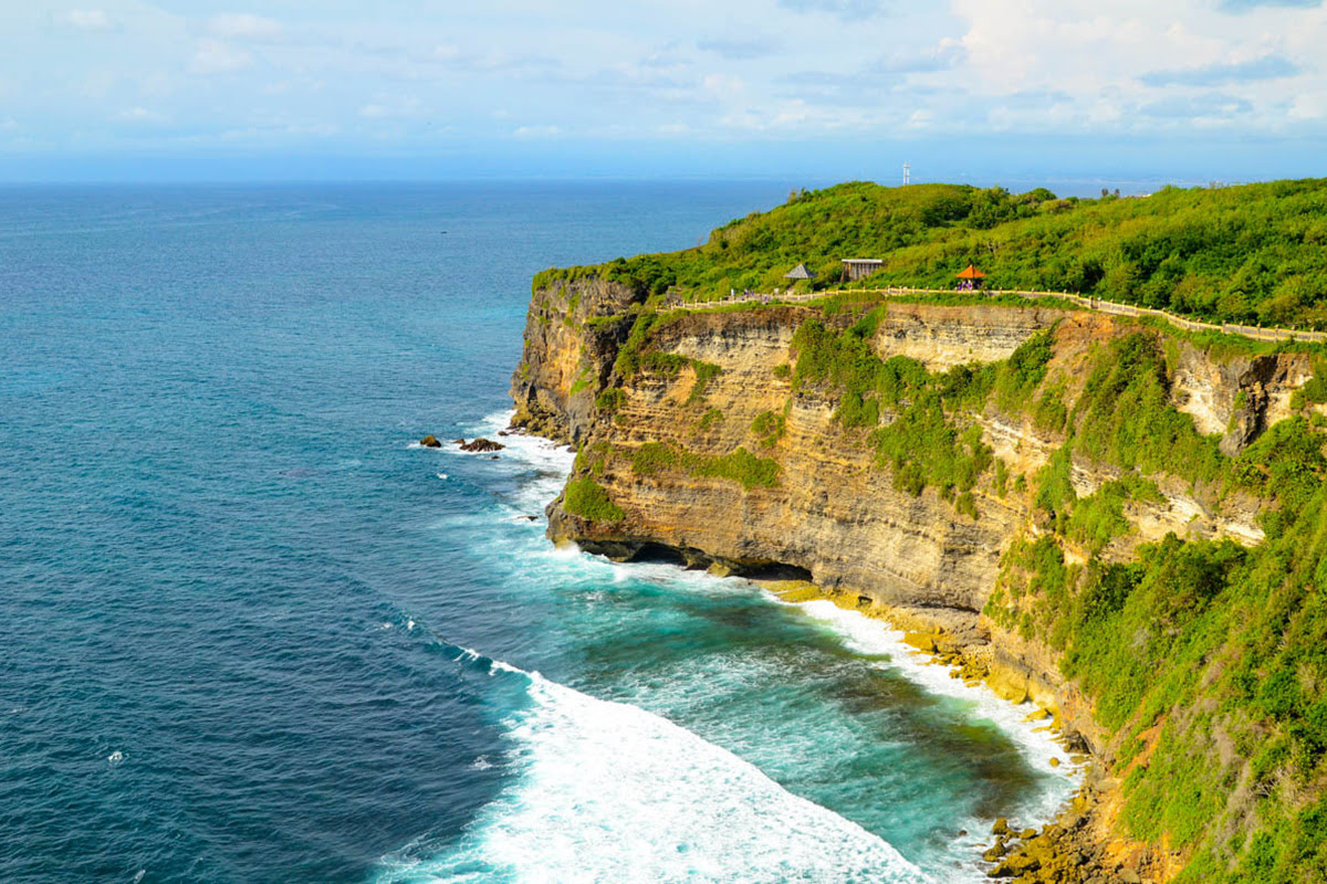 ที่เที่ยวอูลูวาตู-หน้าผา Uluwatu