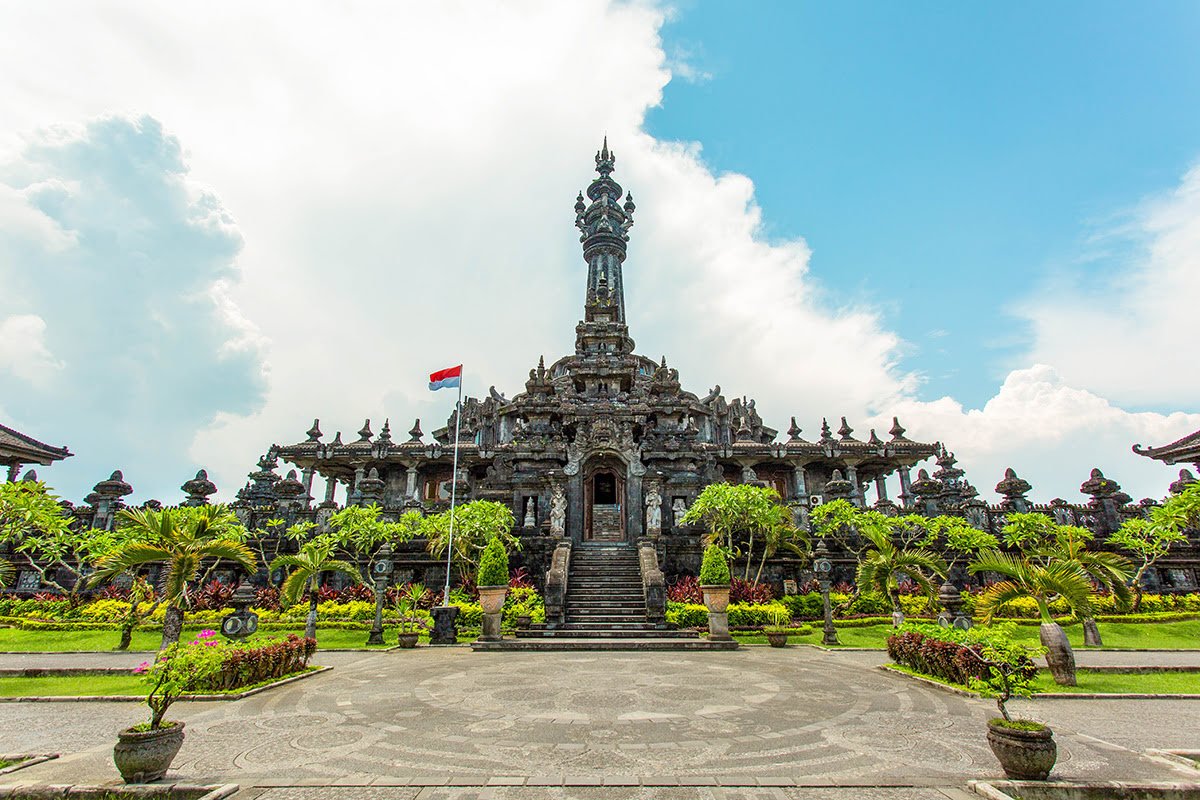 Where to go in Bali-Denpasar-Bajra Sandhi Monument