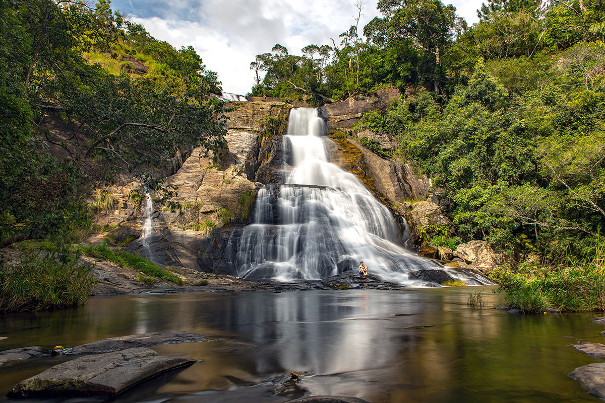 スリランカのおすすめスポット-ディヤルマの滝