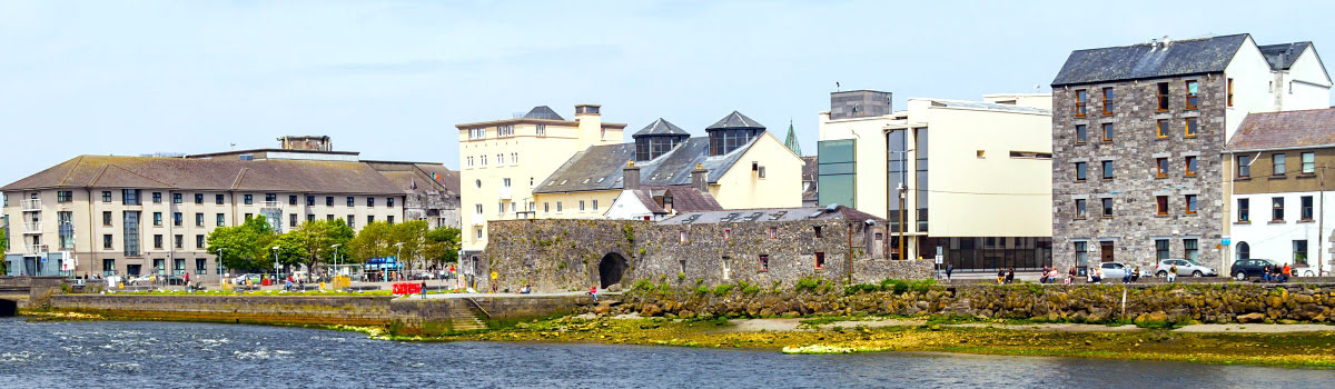 Featured photo-Galway coastline-Spanish Arch-things to do in Galway-Ireland