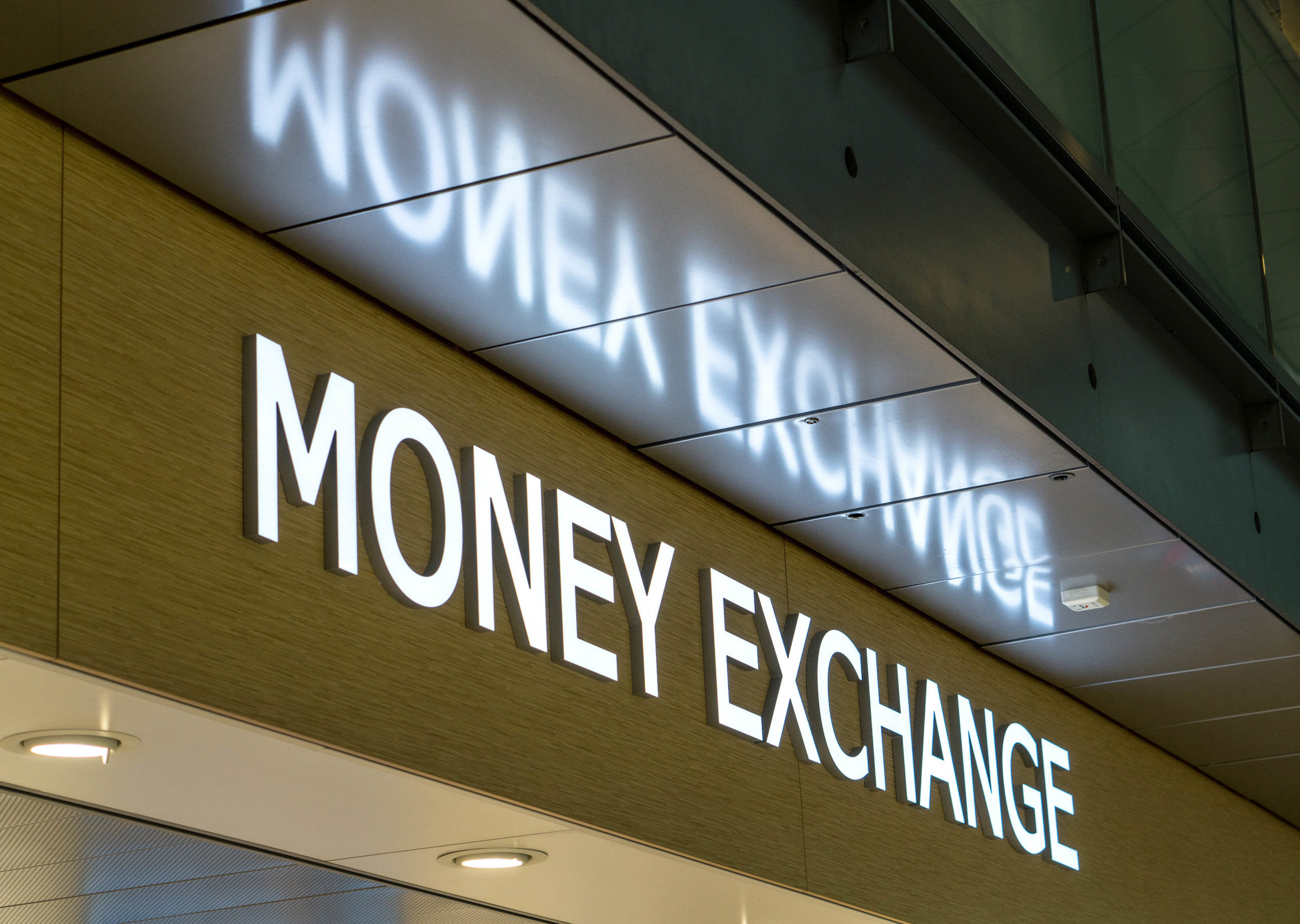 Airport money exchange sign