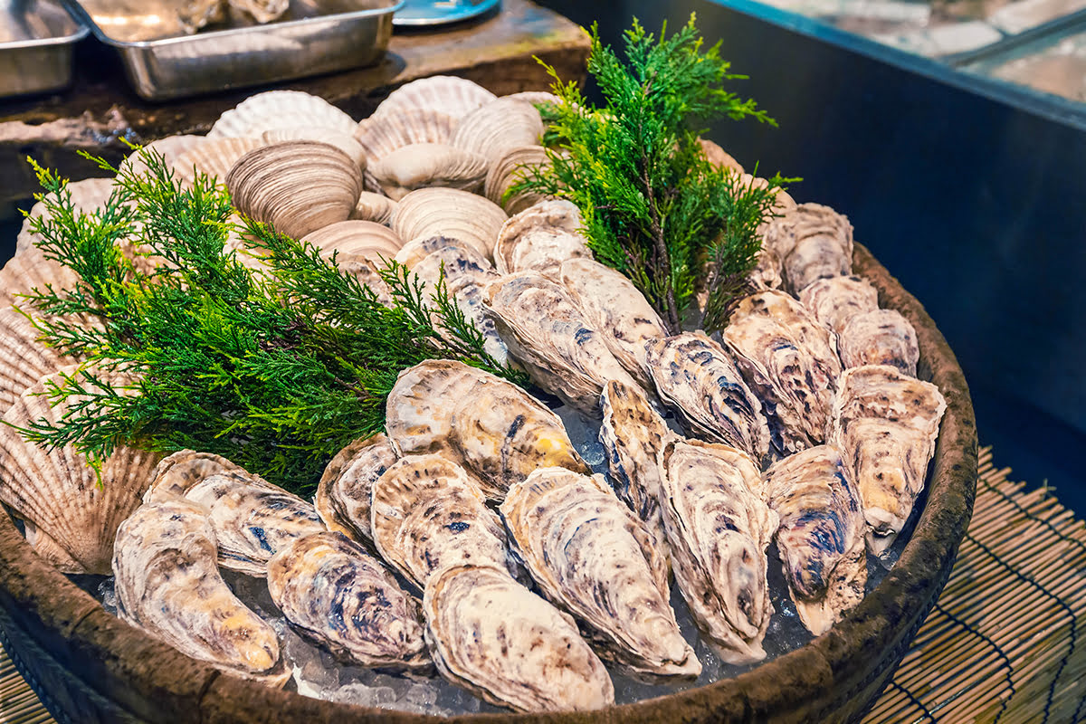 Ostrica al mercato Nishiki di Kyoto