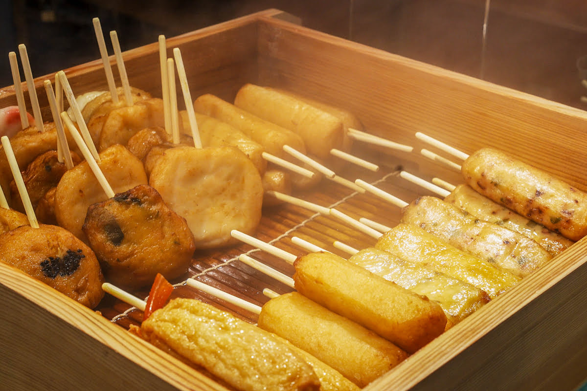Nishiki Market-steamed fishcake