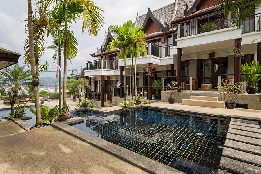 Patong beach-Hotel Indigo Phuket Patong