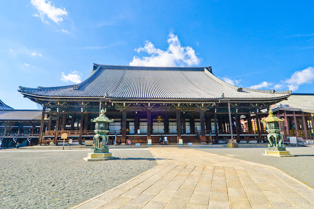 Places to visit in Kyoto-Nishi Honganji Temple