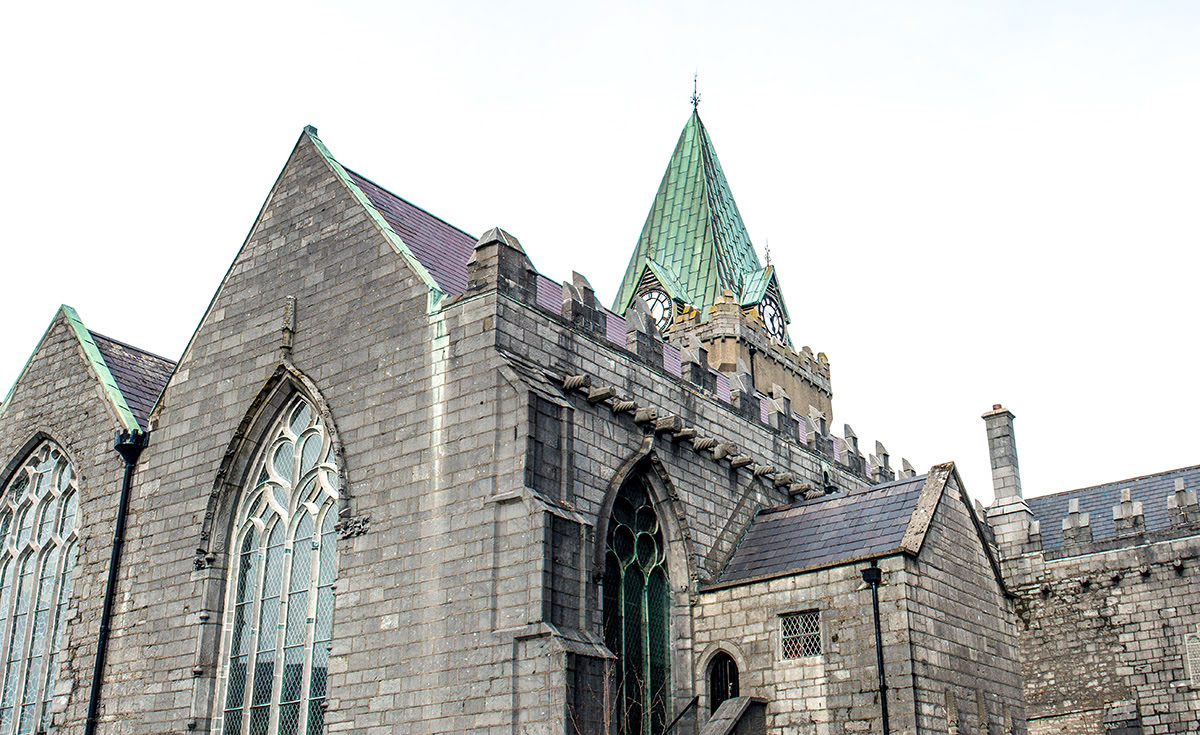 ที่เที่ยวในเมืองกัลเวย์-ไอร์แลนด์-โบสถ์เซนต์นิโคลัสคอลเลจิเอท