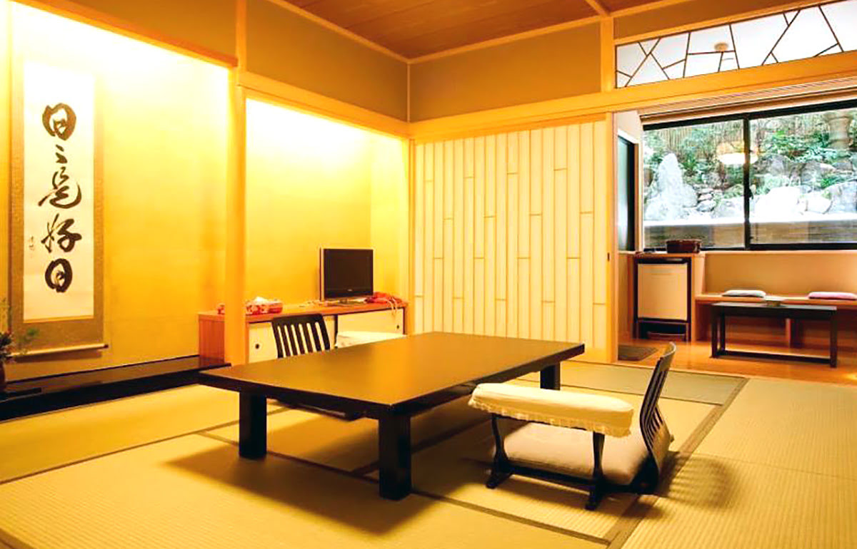 Hotels in Arashiyama-Kyoto-Japan-Togetsutei Hotel