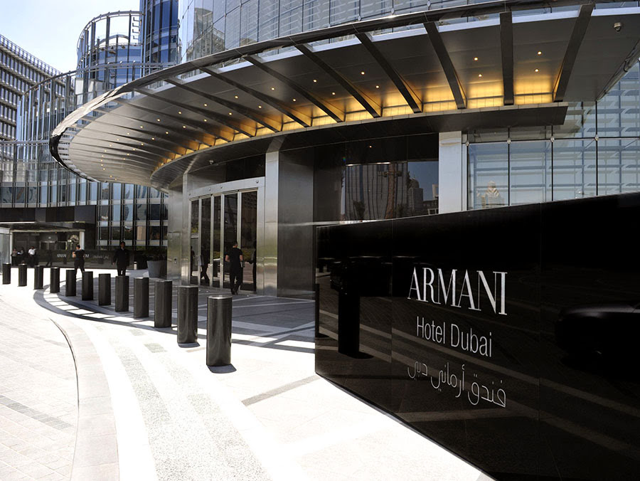 Getting around Dubai-United Arab Emirates transport-Armani Hotel Dubai