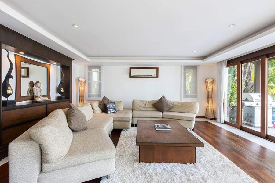 Coconut island-Absolute Beach Front Private Villa