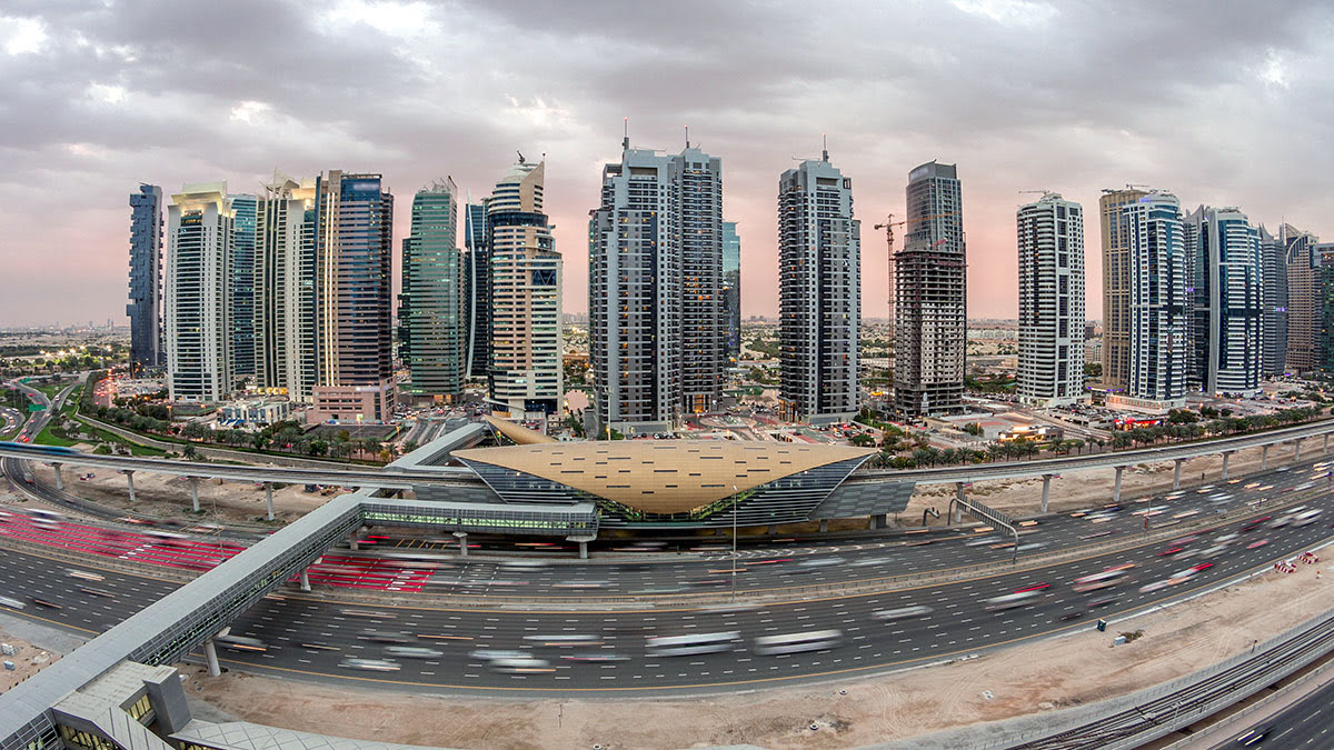 Mall of the Emirates-Dubai-shopping-UAE-metro station