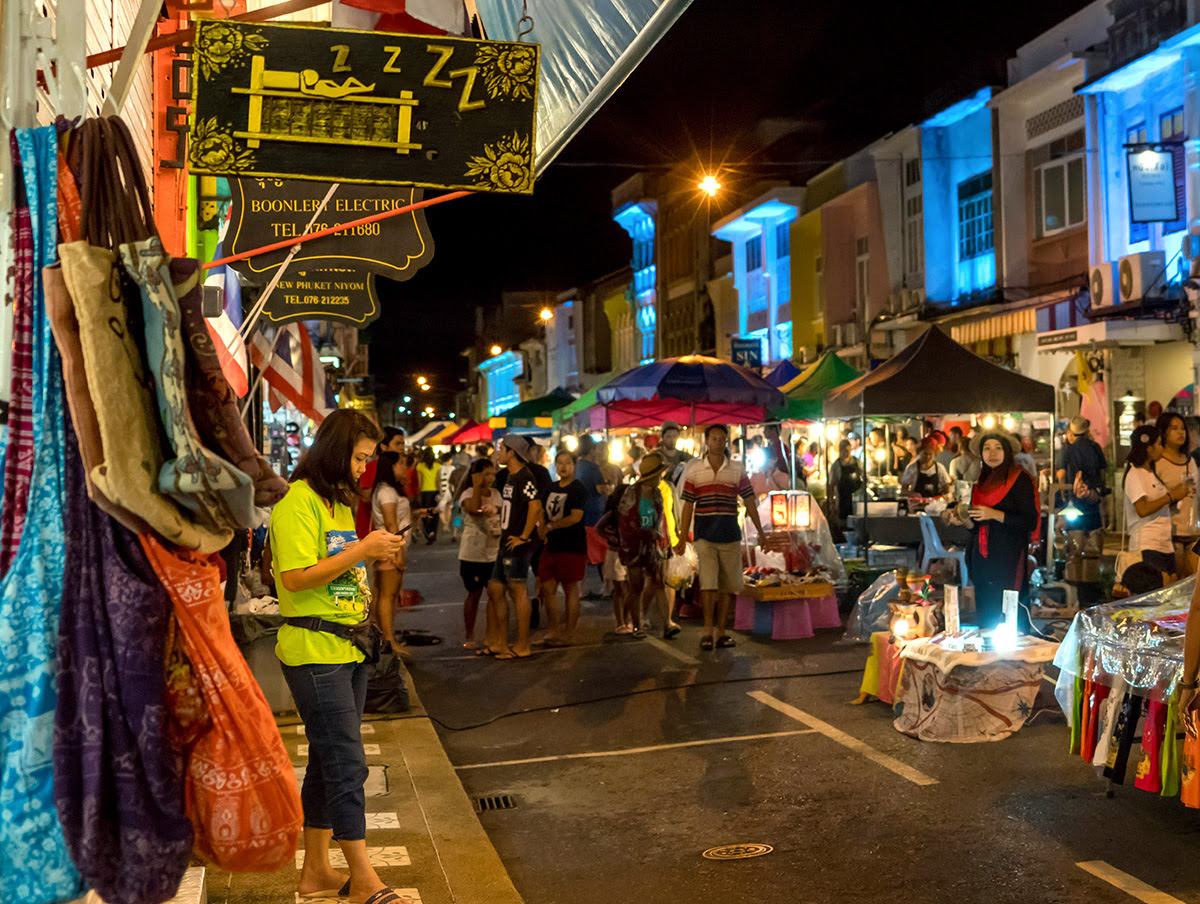 Activités et loisirs à Phuket - Thaïlande - Promthep Cape - Marché de nuit du weekend