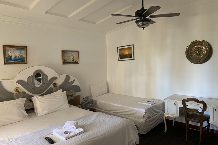 Hotels in Sydney-Peg Leg Darling Harbour