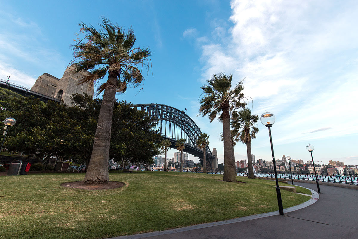 Sydney Harbour Bridge-things to do-Hickson Road Reserve
