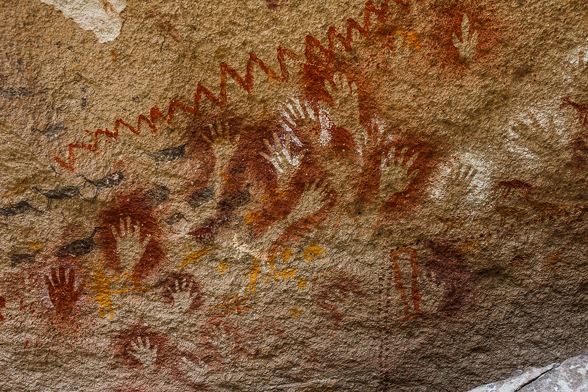 อุทยานแห่งชาติซิดนีย์ - เดินป่า - เดินเล่น - Red Hands Cave - ศิลปะพื้นเมือง