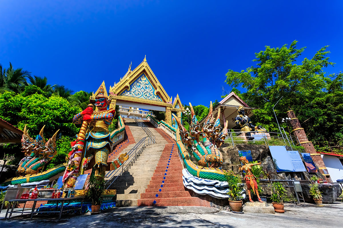 What to do in Phuket-Wat Khao Rang Samakkhitham