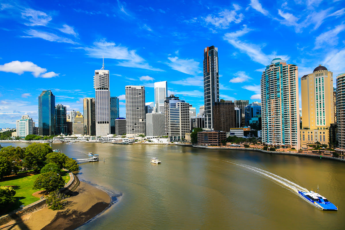 Eat Street Northshore-Brisbane River cruise