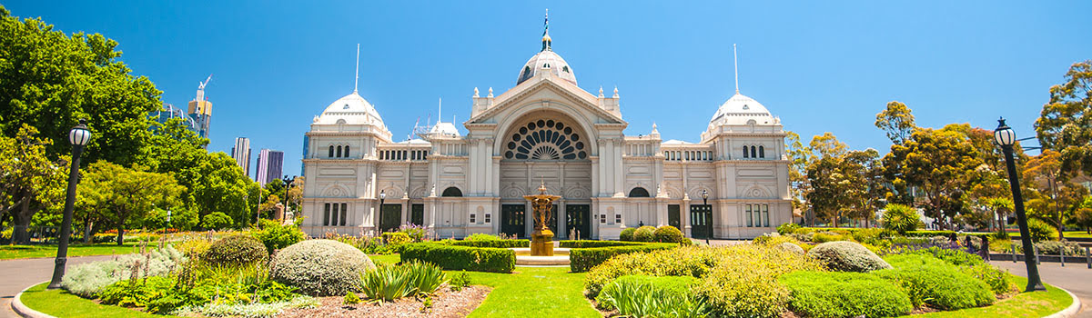Melbourne Museum | Location, Hours & Kid-Friendly Exhibits on Display background image