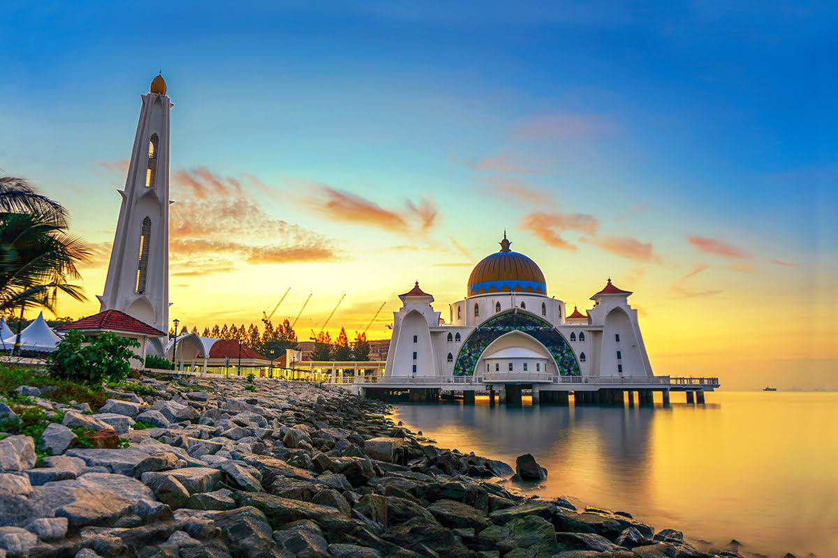 Malacca itinerary-Malaysia travel-Melaka Straits Mosque