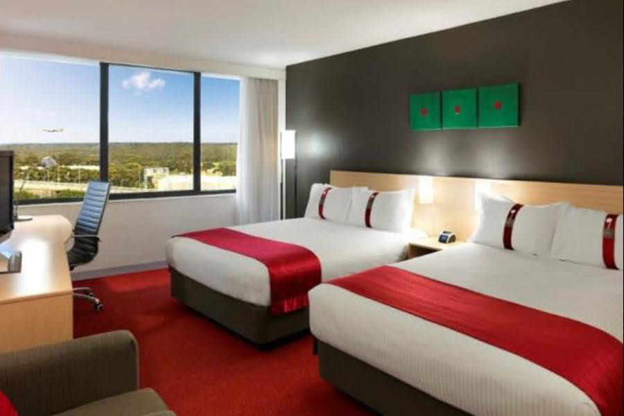 Hotels-Holiday Inn Melbourne Airport