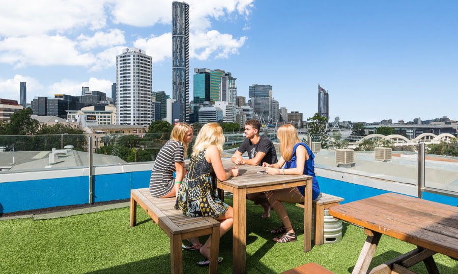 Neighborhoods in Brisbane-Queensland-hotels-Summer House Backpackers Brisbane