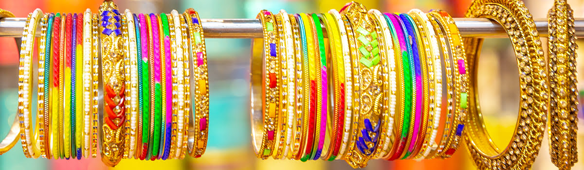 Shopping in New Delhi | Top Spots to Shop &#8211; Bazaars, Markets &#038; Malls