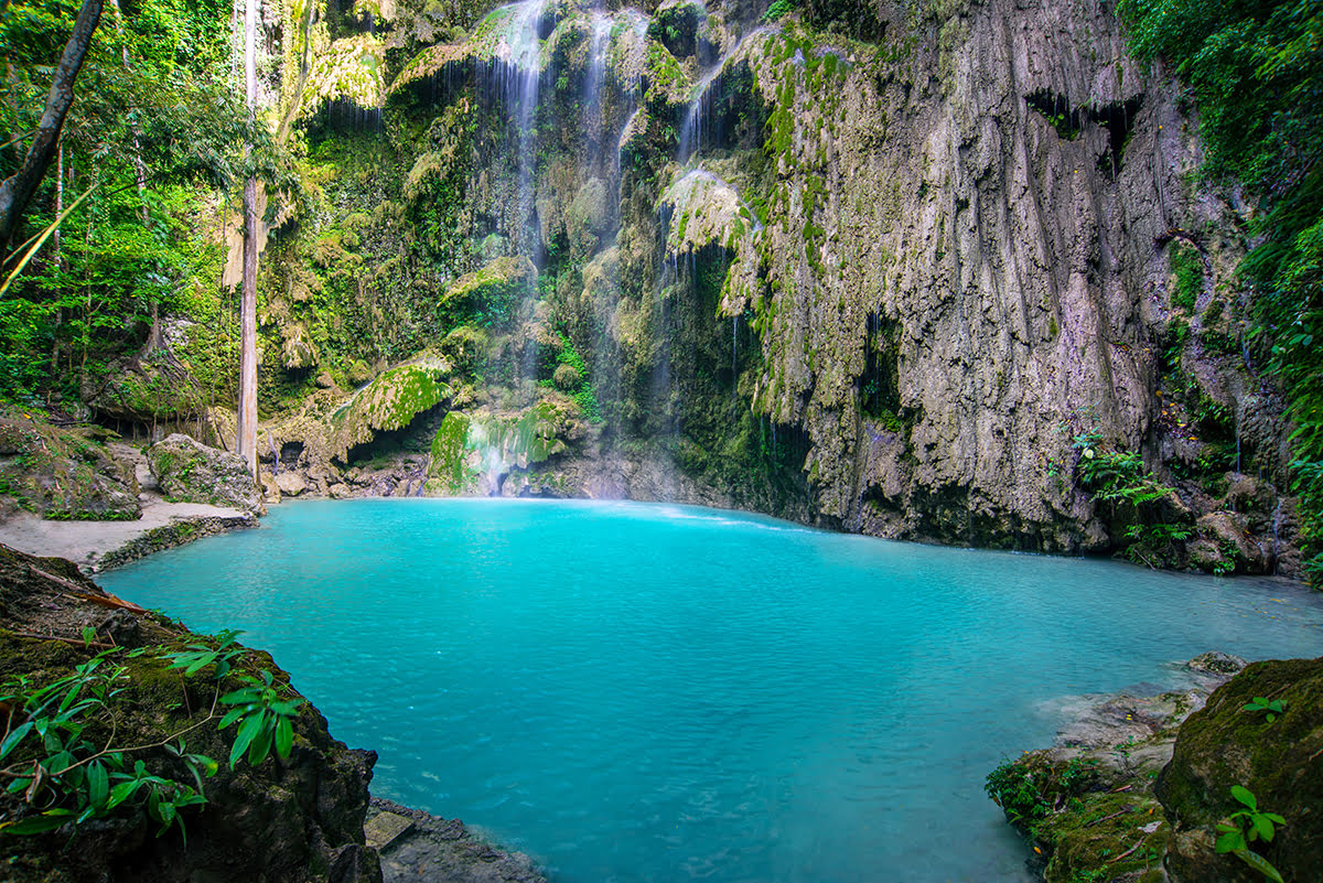 Day trips from Cebu City-excursions-getaways-Oslob-Tumalog Falls