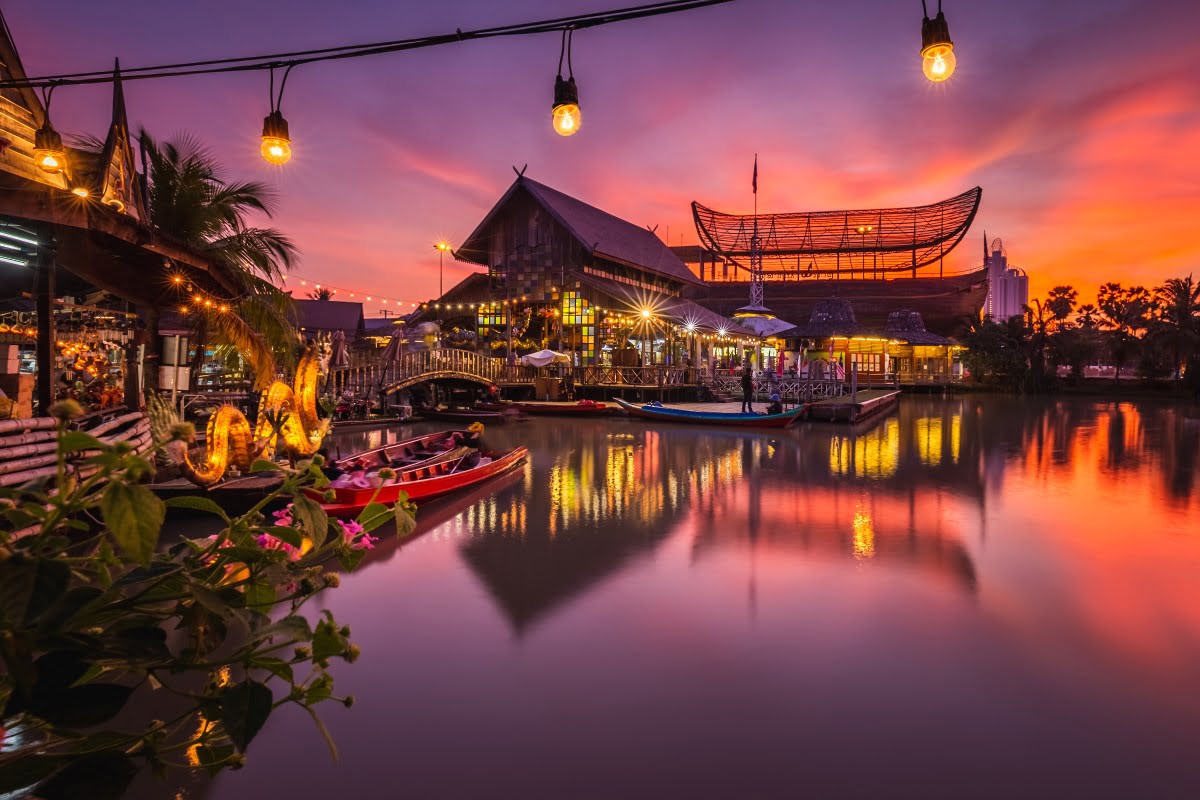 Pattaya 3 day itinerary-Pattaya Floating Market