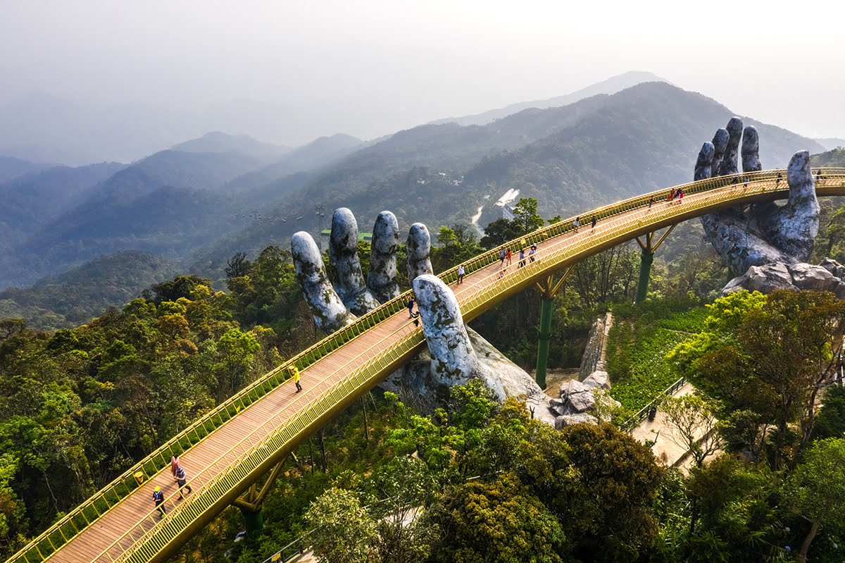 ที่เที่ยวดานัง-เวียดนาม-Vietnam-Ba Na Hills-The Golden Bridge
