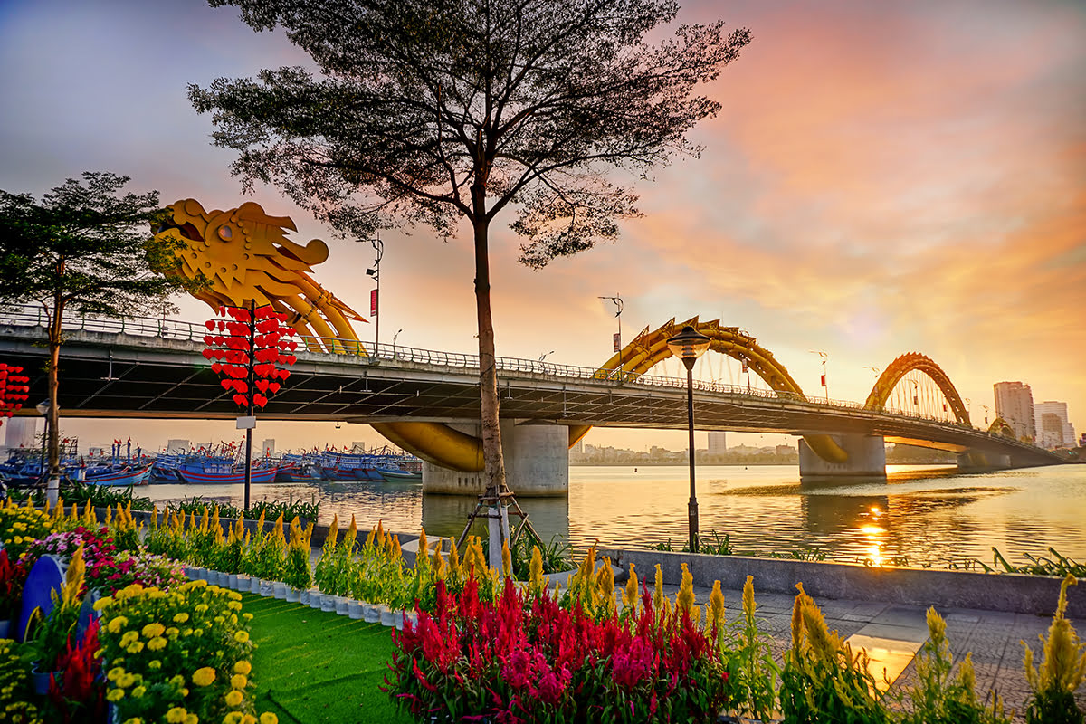 Dragon Bridge, Da Nang, Vietnam