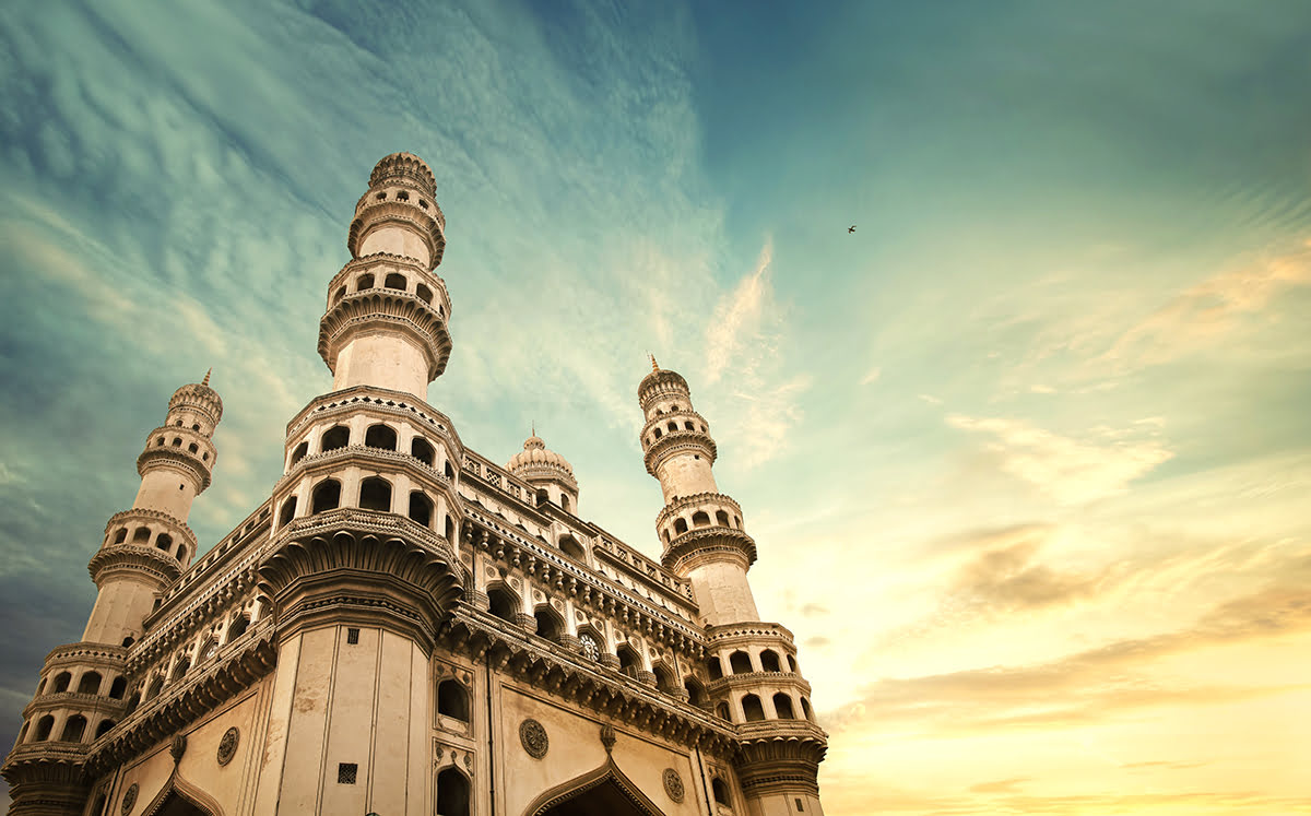 Places to visit in Hyderabad-things to do-see-attractions-Charminar