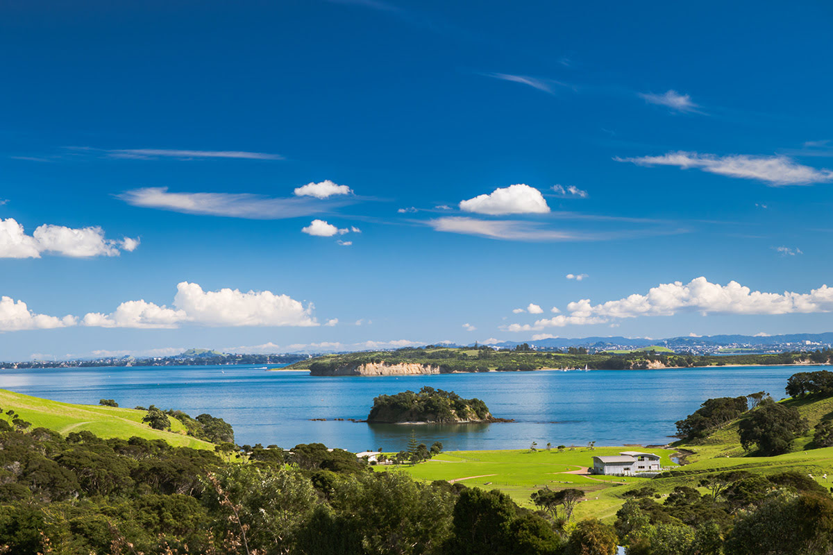 Things to do in Auckland-attractions-activities-New Zealand-Waiheke Island