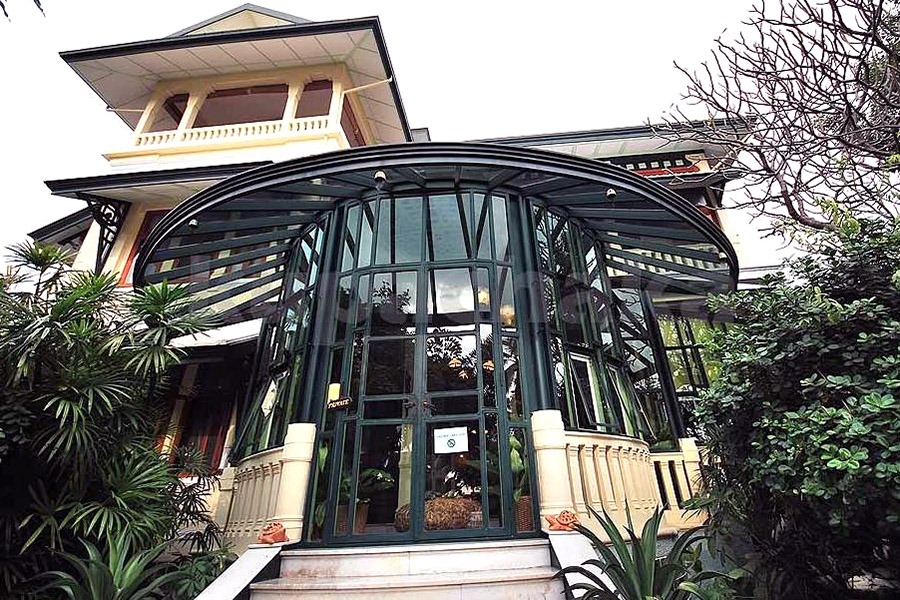 Agoda-guaranteed hotels-vacation rentals-Chakrabongse Villas