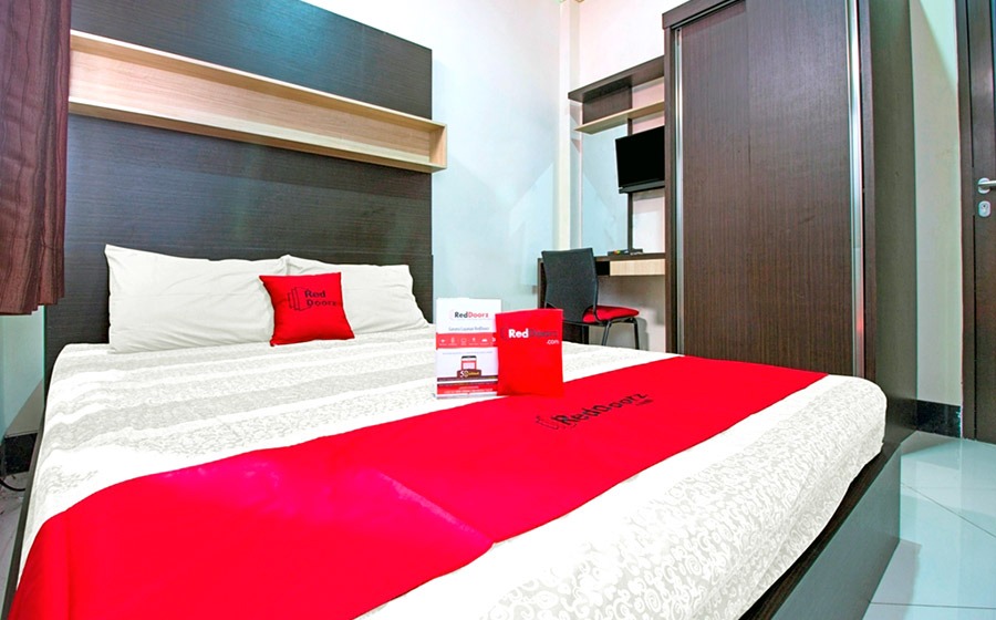 Agoda-guaranteed hotels-vacation rentals-RedDoorz Plus near Isola UPI