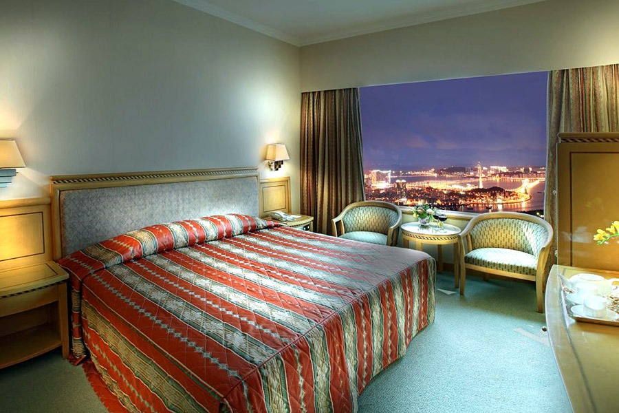 Agoda-guaranteed hotels-vacation rentals-Golden Crown China Hotel