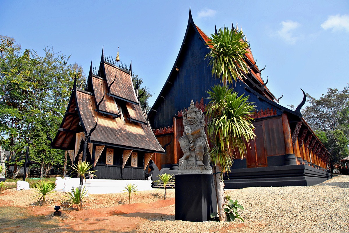 Places to visit in Chiang Rai-things to do-Baan Dam Museum-Black House