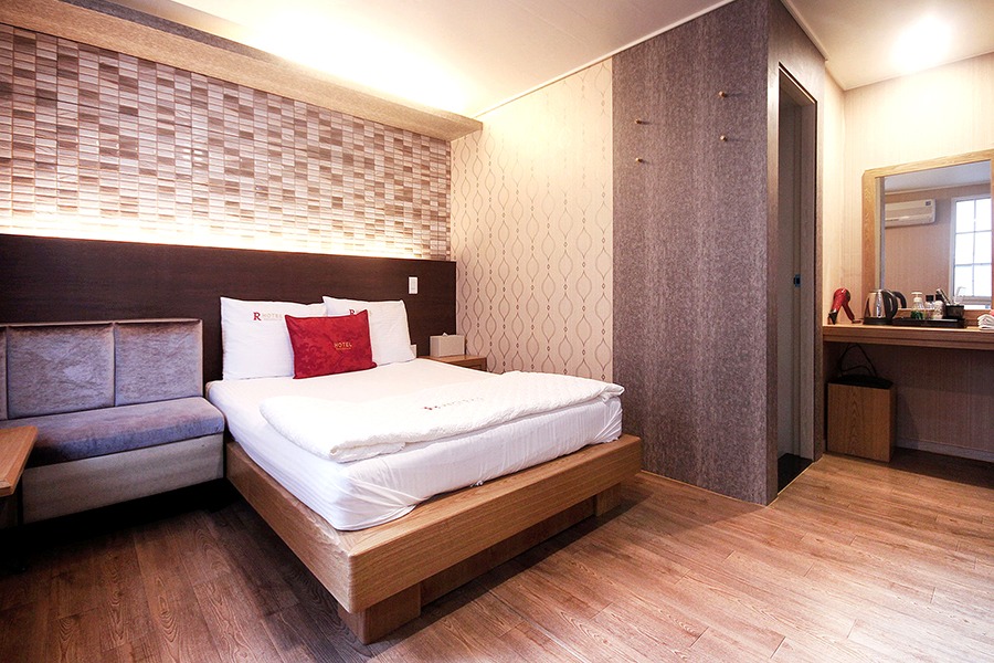 Agoda-guaranteed hotels-vacation rentals-Residence Hotel R