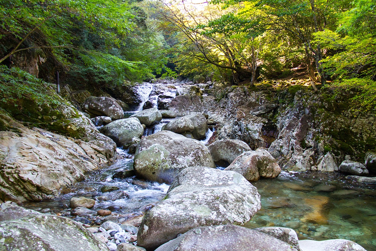 Things to do in Ehime-attractions-activities-Nametoko Gorge